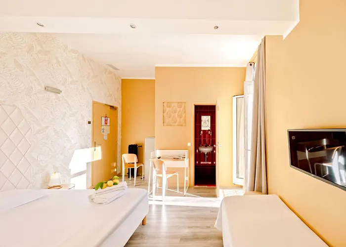 Lemon Hotel Menton