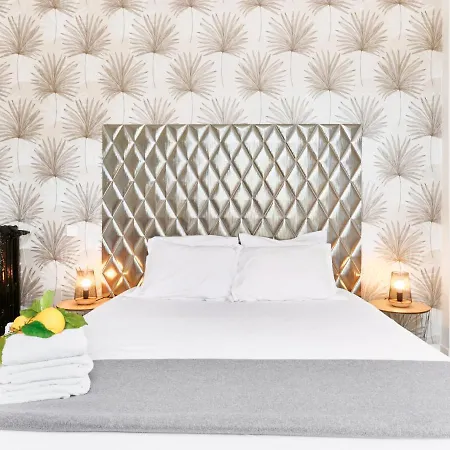 Lemon Hotel