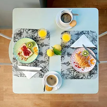 Lemon Hotel Menton