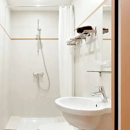 Lemon Hotel Menton