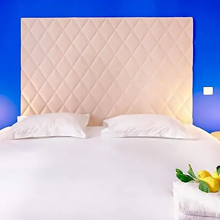 Lemon Hotel Menton