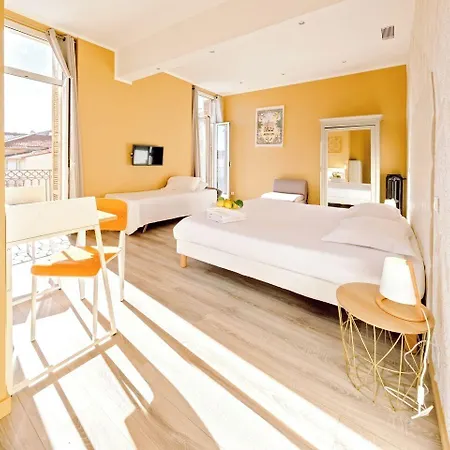 Lemon Hotel Menton