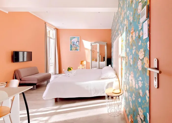 Lemon Hotel Menton